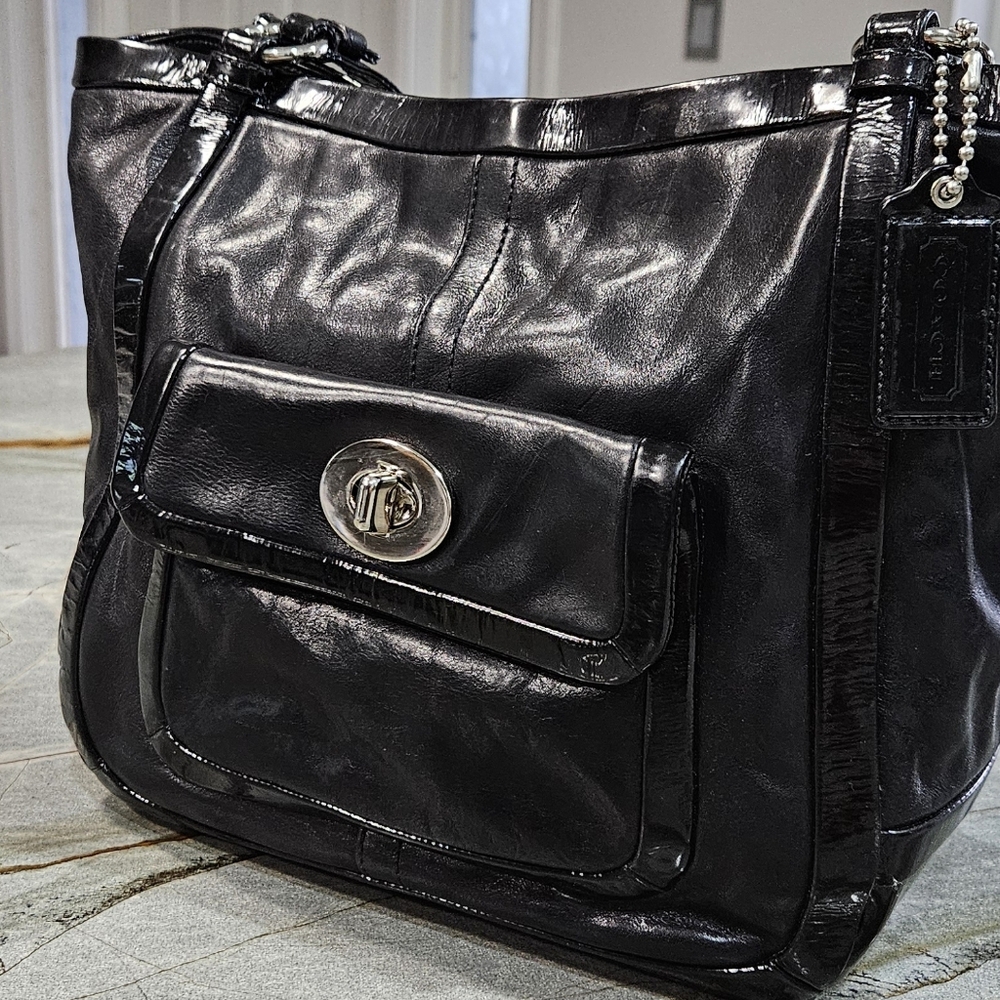 Coach Black Leather Shoulder Bag